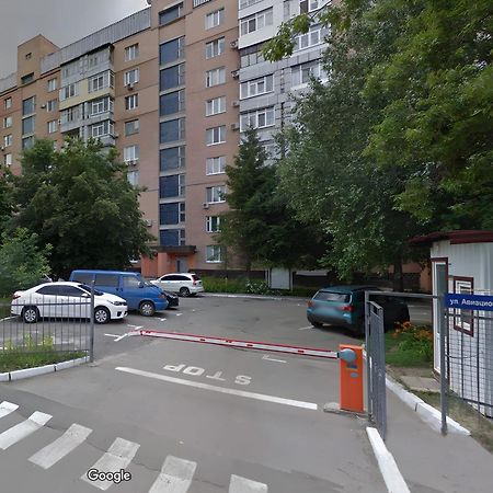 Lux Apartment Gorkiy Park Харков Екстериор снимка